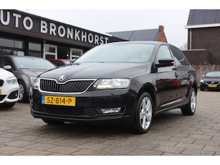 Skoda Rapid Spaceback 1.0 TSI GREEENTECH | AUT | PANO | NAVI
