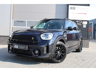 Mini Countryman 1.5 Cooper S E ALL4 / Matrix / black optik/ 18'' / navi / Cruise/ bom voll