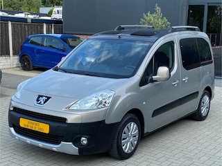 Peugeot Partner 1.6 120 PK VTi FAMILY NIEUWSTAAT PANO PDC AIRCO ELEKTR PAKKET
