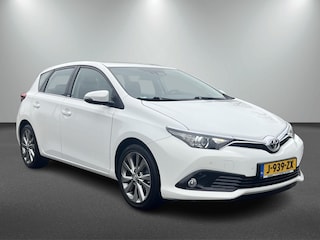 Toyota Auris 1.2T S - Edition
