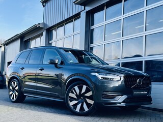 Volvo XC90 2.0 T8 | AWD | Inscription | Blackline | Panodak | Luchtvering | Trekhaak | Bower & Wilkins | 21" Wielen | Head Up | Keyless | Marge