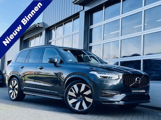 Volvo XC90 2.0 T8 | AWD | Inscription | Blackline | Panodak | Luchtvering | Trekhaak | Bower & Wilkins | 21" Wielen | Head Up | Keyless | Marge