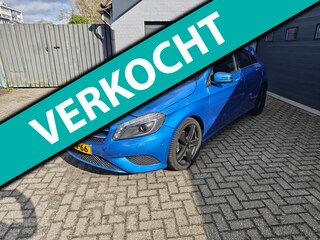 Mercedes-Benz A-klasse 180 Ambition,Airco,Cruise control,Navi,6 versnellingen,Parking system