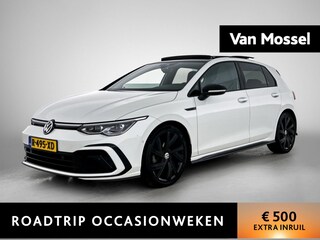 Volkswagen Golf 1.5 eTSI R-LINE | PANORAMADAK | BLACK OPTIEK | 18 INCH LICHTMETALEN VELGEN | STUUR & STOELVERWARMING | DODE HOEK ASSISTENTIE | APPLE CAR PLAY