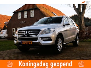 Mercedes-Benz M-klasse 350 Aut. | Volledig Dealeronderhouden | Lederen Interieur | Parkeersensoren | Navigatie | Prachtige staat |