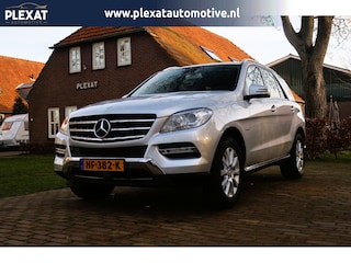 Mercedes-Benz M-klasse 350 Aut. | Volledig Dealeronderhouden | Lederen Interieur | Parkeersensoren | Navigatie | Prachtige staat |