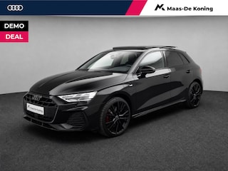 Audi A3 Sportback 45 TFSI e S edition Competition Panoramadak · SONOS Sound System · 19'' lichtmetalen velgen · Sportstoelen alcantara