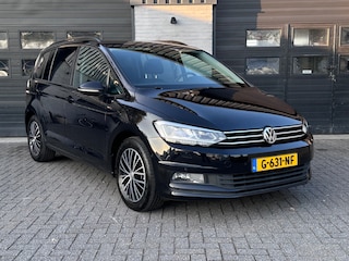 Volkswagen Touran 1.4 TSI Highline 7p, Trekhaak, Led, Stoelverwarming