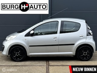 Citroën C1 1.0-12V Ambiance 5 deurs - NIEUWE APK - 2E EIGENAAR - EL. RAMEN - CPV - RADIO/CD - STUURBEKRACHTIGING - NAP - NL AUTO -