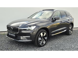Volvo XC60 2.0 T6 Phev AWD Ultra Bright Panorama Dak - 20” Wielen -  Bowers &Wilkins Audio - 360 Cam - Alarm - Climate - Privacy Glass – RC20 Interieur –  Power seats met memory - Full led koplampen –Donkere hemel  - Massage stoelen