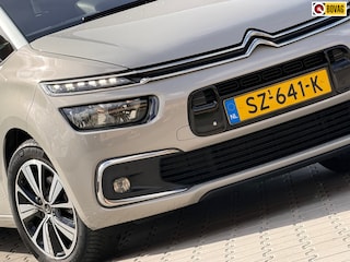 Citroën C4 SpaceTourer 1.2 PureTech Business - Sable - Camera/Carplay/7 zitter