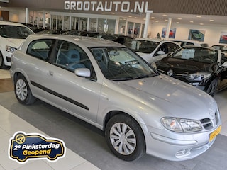 Nissan Almera 1.5 Luxury Airco, Trekhaak, Stuurbekrachtiging