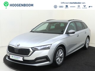 Skoda Octavia Combi 1.0 e-TSI Business Edition | Keyless | Navigatie | Elektrische achterklep | Parkeersensoren | Stoelverwarming | CarPlay | Elektrisch inklapbare buitenspiegels |
