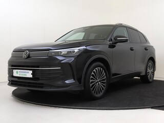 Volkswagen Tiguan 1.5 eTSI Life Edition | Trekhaak | Parkeerassistent | Stoel- en stuurwielverwarming | Keyless | Navigatie | Adaptieve cruise control | Achteruitrijcamera | Dodehoek detectie |