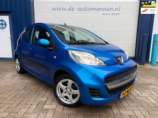 Peugeot 107 1.0-12V Urban Move SPORT 5-drs / AIRCO / VELGEN / SPOILER