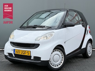 Smart Fortwo coupé BWJ 2009 1.0 mhd 71 PK Pure AUTOMAAT | PANODAK | LEDER | RADIO | BLUETOOTH |