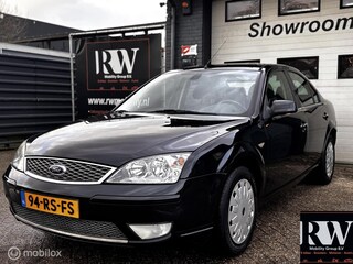 Ford Mondeo 2.0-16V Ghia Executive RIJK UITGERUST*NIEUWE APK