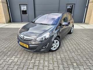 Opel Corsa 1.4-16V Cosmo+ | stoel + stuur verwarming | trekhaak