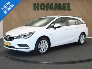 Opel Astra Sports Tourer 1.0 Edition - ORIGINEEL NEDERLANDSE AUTO - AFNEEMBARE TREKHAAK - TREKGEWICHT 1150 KG - COMFORTSTOELEN - PARKEERSENSOREN VOOR/ ACHTER - NAVIGATIE - AIRCO - BLUETOOTH - VREDESTEIN 4 SEIZOENENBANDEN