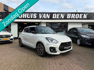 Suzuki Swift 1.4 Sport 140Pk|Xenon|Navi|Cruise|Carplay|Led|Full Option|Camera|Stoelverw|Nw Apk