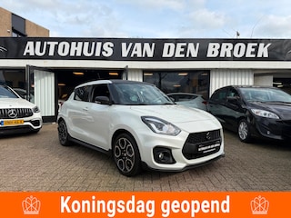 Suzuki Swift 1.4 Sport 140Pk|Xenon|Navi|Cruise|Carplay|Led|Full Option|Camera|Stoelverw|Nw Apk