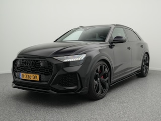 Audi Q8 4.0 TFSI 600 PK QUATTRO | LED Matrix | RS dynamic pakket | Keramisch | Supersport Zetels | 23 Inch | Panoramadak |