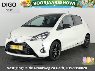 Toyota Yaris 1.5 Hybrid Executive | Stoelverwarming | Panoramadak | Navigatie |