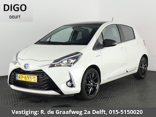 Toyota Yaris 1.5 Hybrid Executive | Stoelverwarming | Panoramadak | Navigatie |