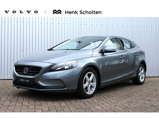 Volvo V40 T2 Momentum |Navigatie| Bluetooth| Climate Control| Regensensor| Lichtmetalen velgen| LED dagrijverlichiting| Inklapbare buitenspiegels| Parkeer sensoren achter