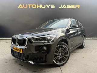 BMW X1 XDrive20i High Executive M-Pakket Pano Leer h&k h&u