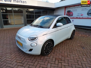 Fiat 500 C La Prima 42 kWh Navi./Apple car play/Android/Lederen bekl./17"LMV/ParkeersensorenV+A/Climate Control/Cruise Control