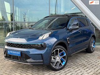 Lynk & Co 01 1.5 Plug in Hybride 261pk Panoramadak / 360 Camera / Stoelverwarming