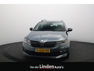 Skoda Octavia Combi 1.6 TDI Greentech Sport Business | Trekhaak | Virtual Cockpit | Automaat | Led | Navigatie