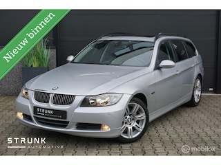 BMW 3-serie Touring 325i High Executive Clima Leer Panoramadak