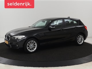 BMW 116d | Navigatie | Parkeerhulp | Airco | Cruise control | Bluetooth | Keyless Start