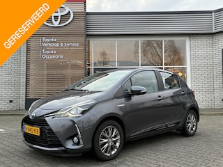 Toyota Yaris 1.5 HYBRID DESIGN CRUISE CAMERA CLIMA ELEK.RAMEN LM-VELGEN ALL SEASONS