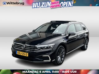 Volkswagen Passat Variant 1.4 TSI PHEV GTE / AUTOMAAT/ TREKHAAK/ PANO/ LEER/ ELEK.KLEP/ STUUR+STOELVERWARM.V+A/ PARK.SENSOR.V+A/ 360 CAMERA/ MEMORY SEAT/ DCC/ DODEHOEK/ ACC/ APP-CONNECT/ HEAD-UP/ KEYLESS/ NAVI/ LED/ DAB/ CLIMA