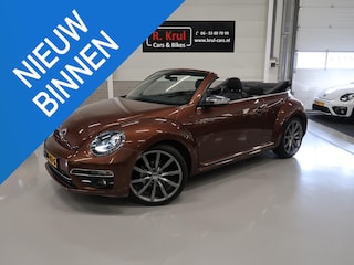 Volkswagen Beetle Cabriolet 1.4 TSI Allstar BTW LED App connect Automaat Fender 20 inch Camera Half Leer Navigatie Bluetooth Cruise control Airco-ecc Boekjes Nieuwstaat