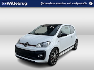 Volkswagen Up 1.0 TSI GTI / CRUISE/ STOELVERWARMING/ PARKEERSENSOREN/ CAMERA/ BEATS AUDIO/ AIRCO/ BLUETOOTH/ DAB/ 17'' LMV