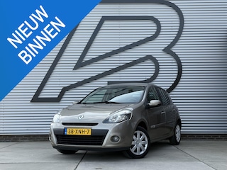Renault Clio 1.2 Authentique 2e Eigenaar|Navi|Airco|Cruise|D-riem vv in 2025|N.A.P|Nieuwe APK bij Aflevering