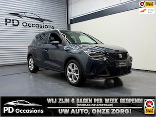 Seat Arona 1.5 EcoTSI FR Business Connect Camera - Navi - Keyless - Half leer