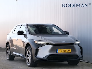Toyota bZ4X Launch Edition 71 kWh 204 Pk Automaat Navigatie / DAB / Apple Carplay / DAB / Stoelverwarming / SOH 98,1%
