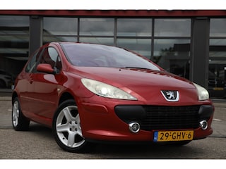 Peugeot 307 2.0-16V XSI 141pk/3drs/Cruise/Airco-Clima/Navi/Xenon/17"/Trekhaak
