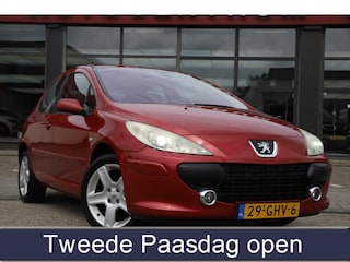 Peugeot 307 2.0-16V XSI 141pk/3drs/Cruise/Airco-Clima/Navi/Xenon/17"/Trekhaak