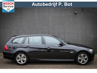 BMW 3-serie Touring 318i Luxury Line Net binnen - Nu al te bezichtigen