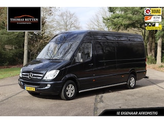 Mercedes-Benz Sprinter 316 2.2 CDI 432 HD L3H2 2013 | 1e Eigenaar | Airco | Navigatie | Cruise Control | Safe Bumper | Trekhaak | Elektrische Ramen | Stuurwiel Bediening | Achteruitrij Camera | Nationale Autopas
