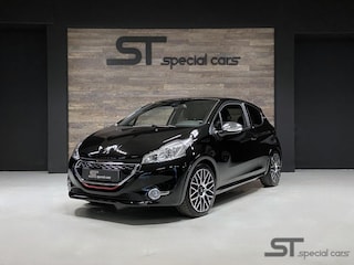 Peugeot 208 1.6 THP GTi|Momo 17 inch|Carplay|uitlaatklep