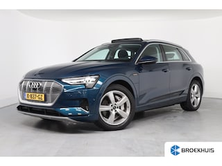 Audi e-Tron 55 quattro Business edition Plus 95 kWh Navigatie | Panoramdak | Trekhaak | Leder | Camera | Memory | Adaptieve Cruise | Elektrische kofferklep |