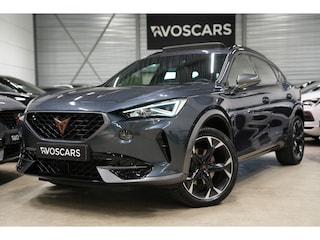 Cupra Formentor 1.5 TSI * Pano - Trekhaak - 19" - Beats - Keyless - ACC - Blind Spot - App *
