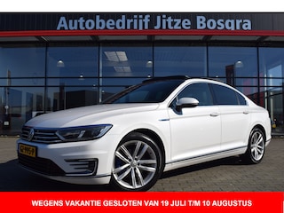 Volkswagen Passat 1.4 TSi GTE Highline LED | Panoramadak | Carplay | Virtual | Leder/Alcantara | Camera